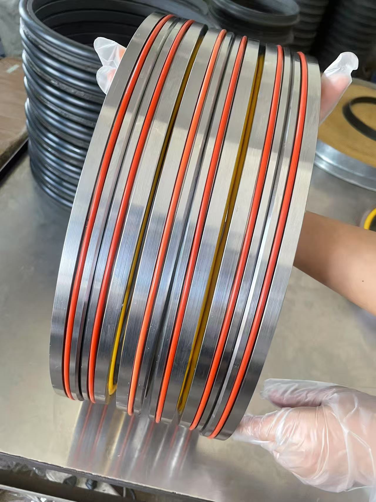 3634454  363-4454 gold color high quality floating seals ship to Dubai today.